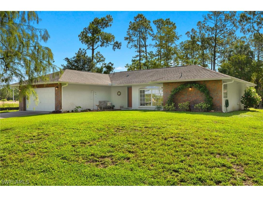 730 25th Street NW Naples FL 34120 224055788 image1