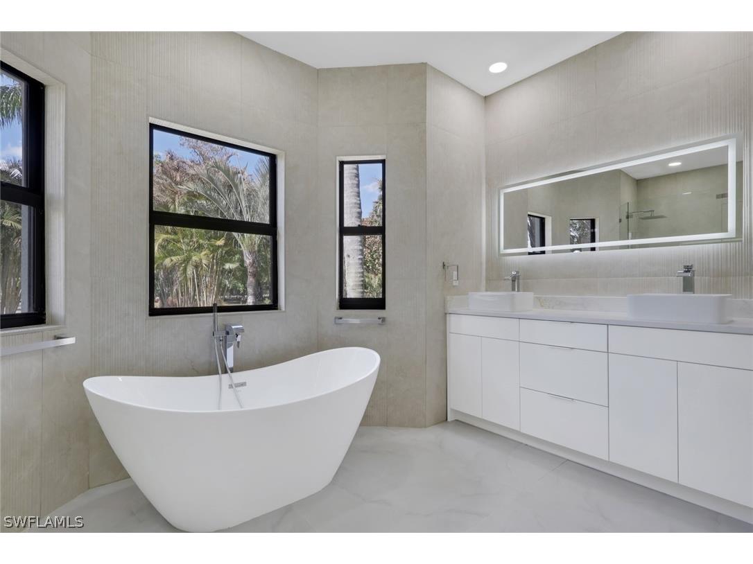 730 29th Street SW Naples FL 34117 226006813 image33