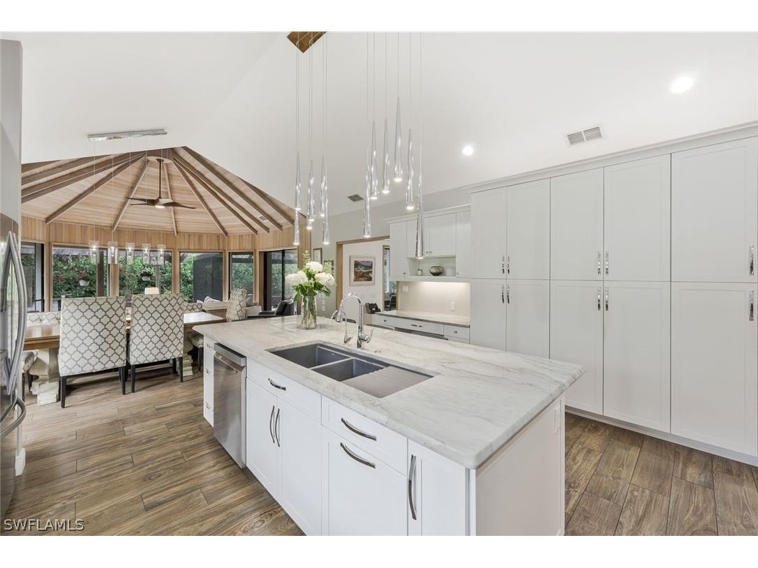 730 Bay Tree Court Naples FL 34108 226011964 image4