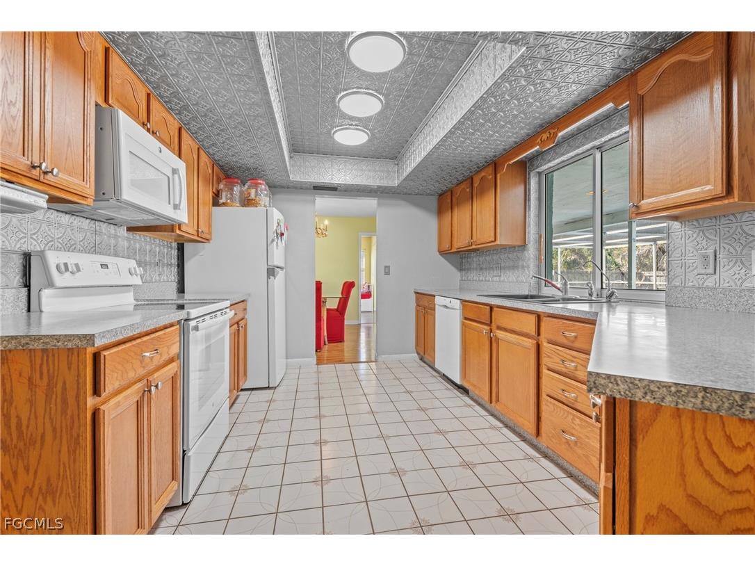 730 Bering Avenue S Lehigh Acres FL 33974 2026009991 image12