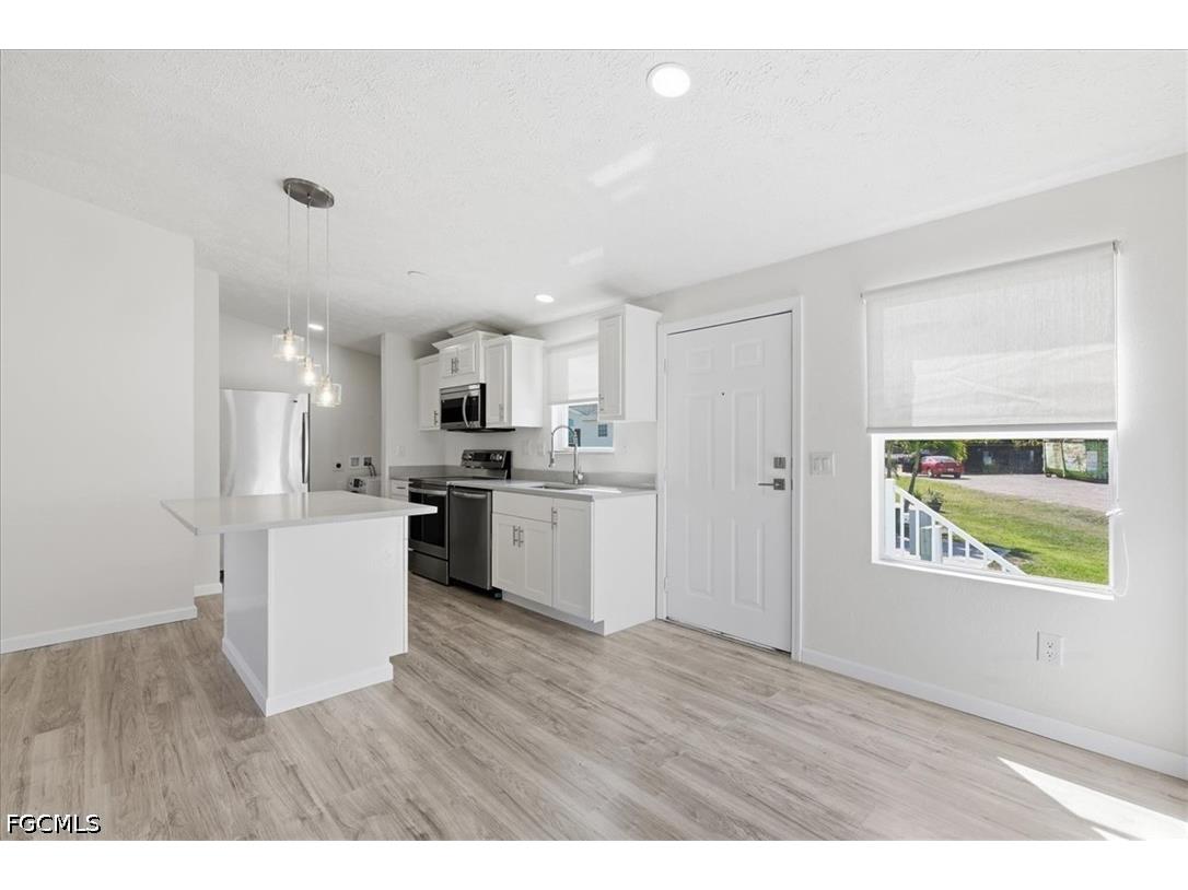 730 Chippewa Trail Fort Myers Beach FL 33931 2026017368 image2