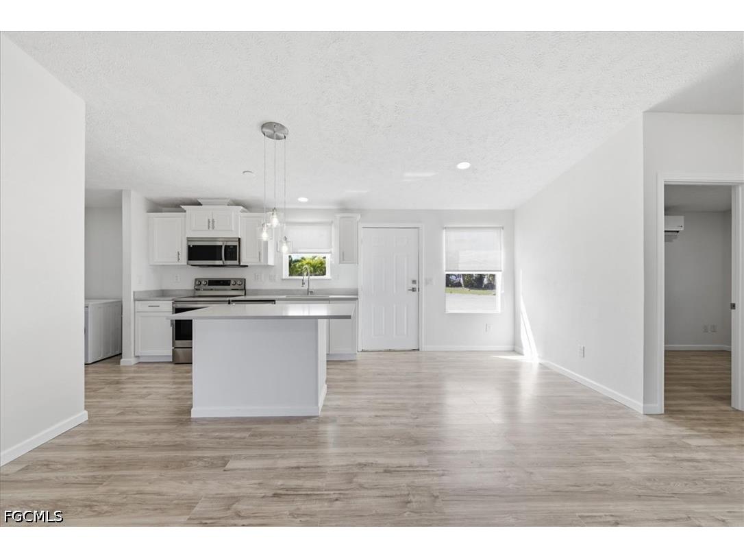 730 Chippewa Trail Fort Myers Beach FL 33931 2026017368 image3