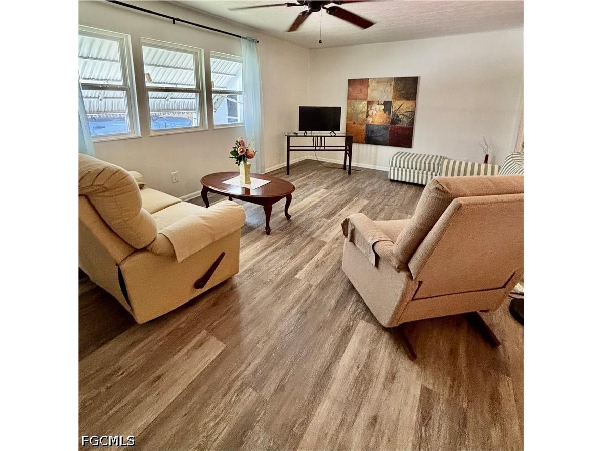 730 Knotty Pine Circle North Fort Myers FL 33917 2026028106 image16