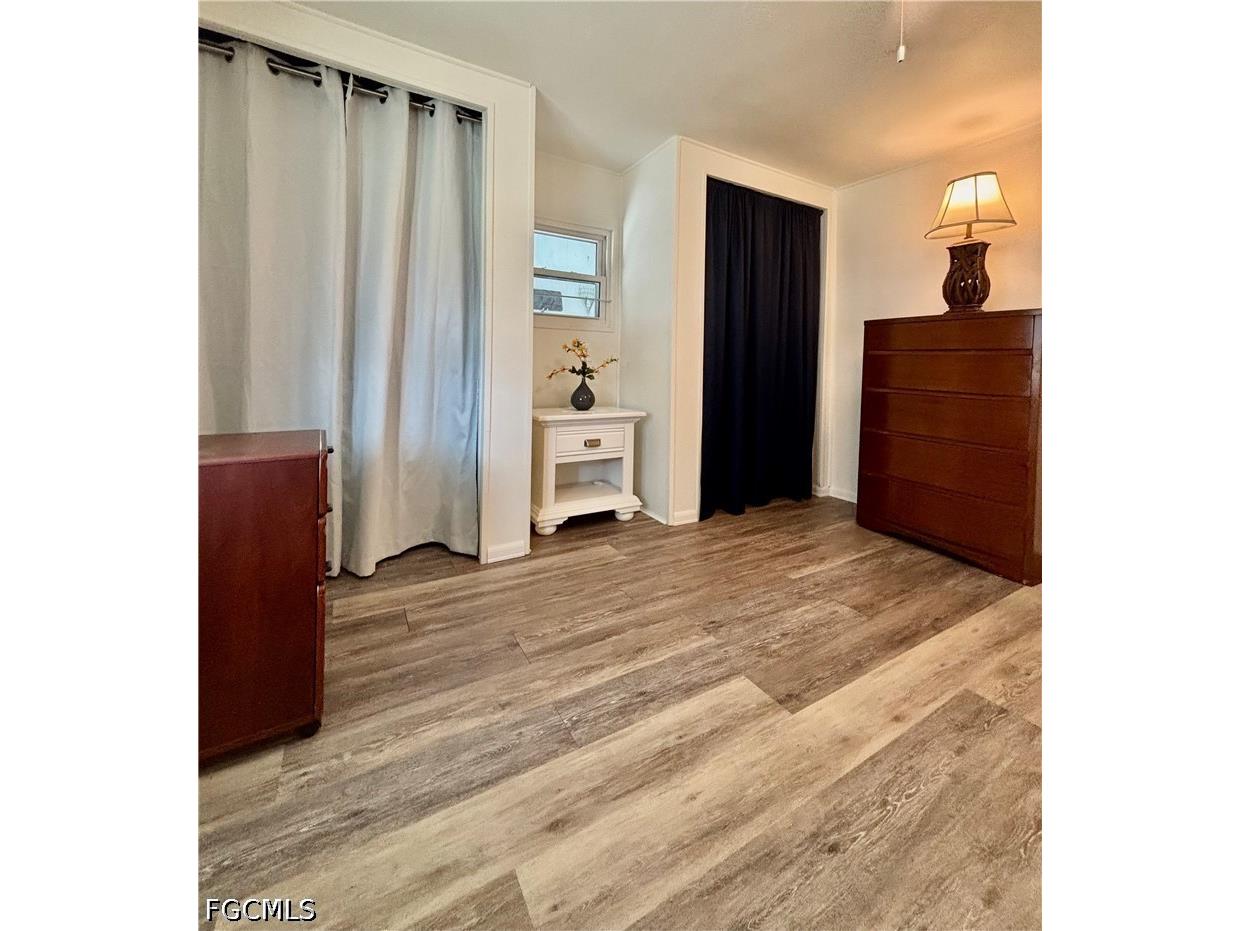 730 Knotty Pine Circle North Fort Myers FL 33917 2026028106 image25