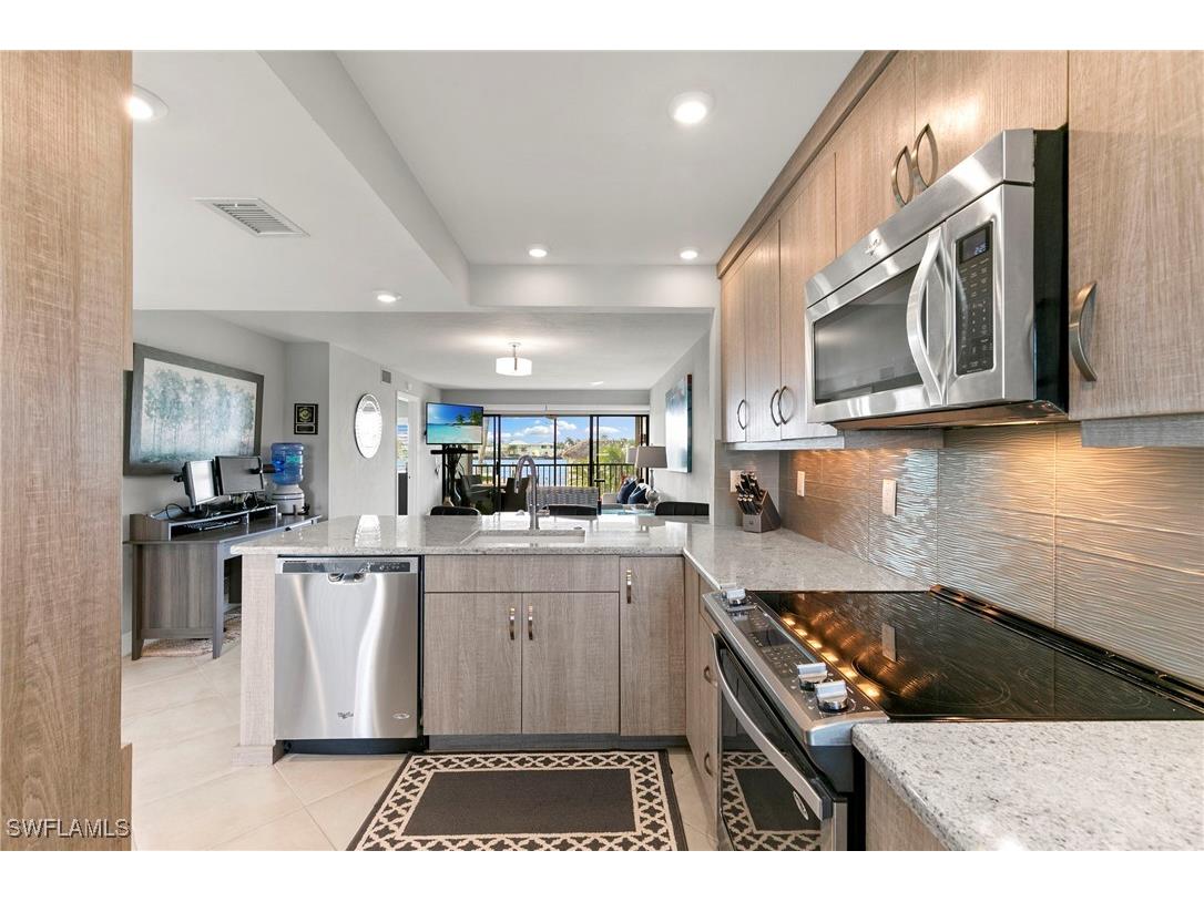 730 W Elkcam Circle #210 Marco Island FL 34145 225075713 image7