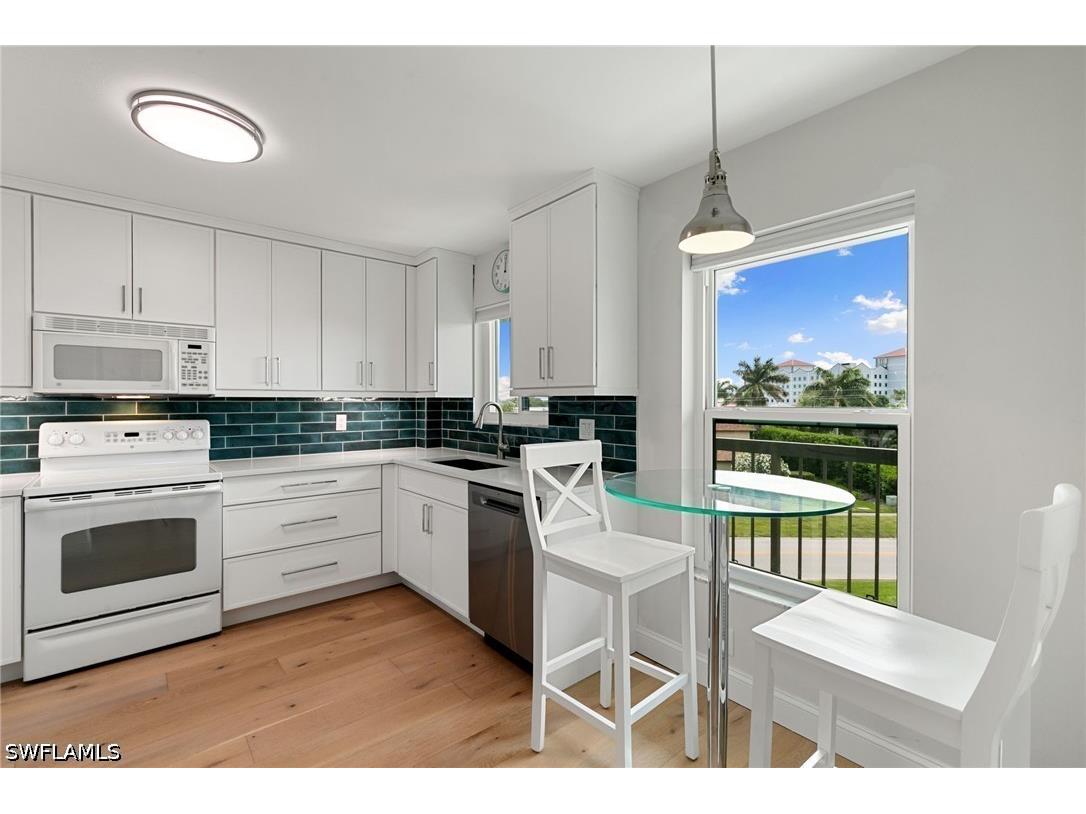 730 W Elkcam Circle #404 Marco Island FL 34145 226015469 image20