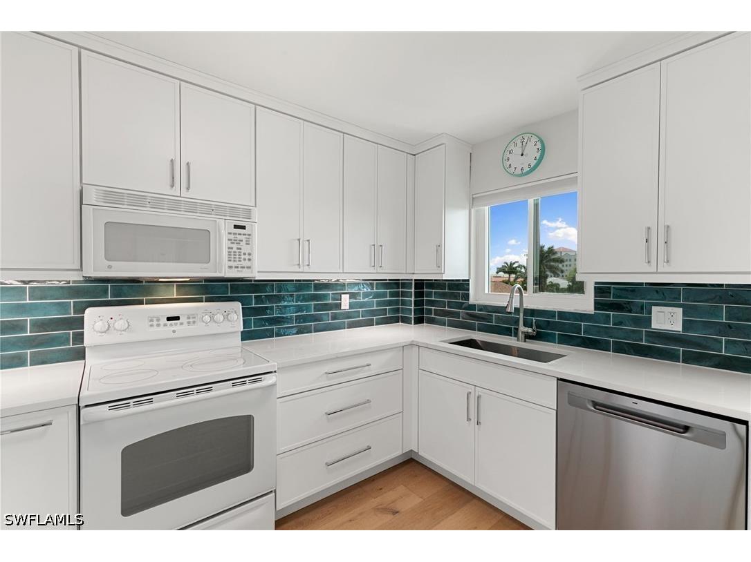 730 W Elkcam Circle #404 Marco Island FL 34145 226015469 image22