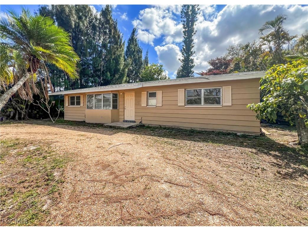 7300 Barragan Road Fort Myers FL 33967 2026012438 image1