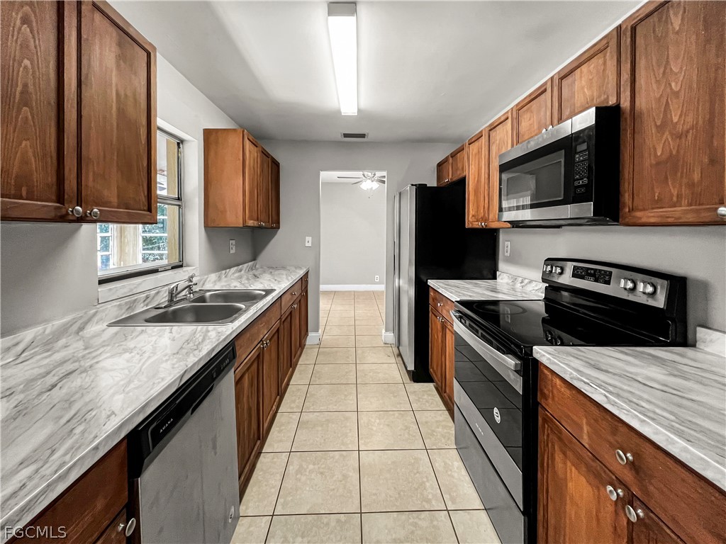 7300 Barragan Road Fort Myers FL 33967 2026012438 image10