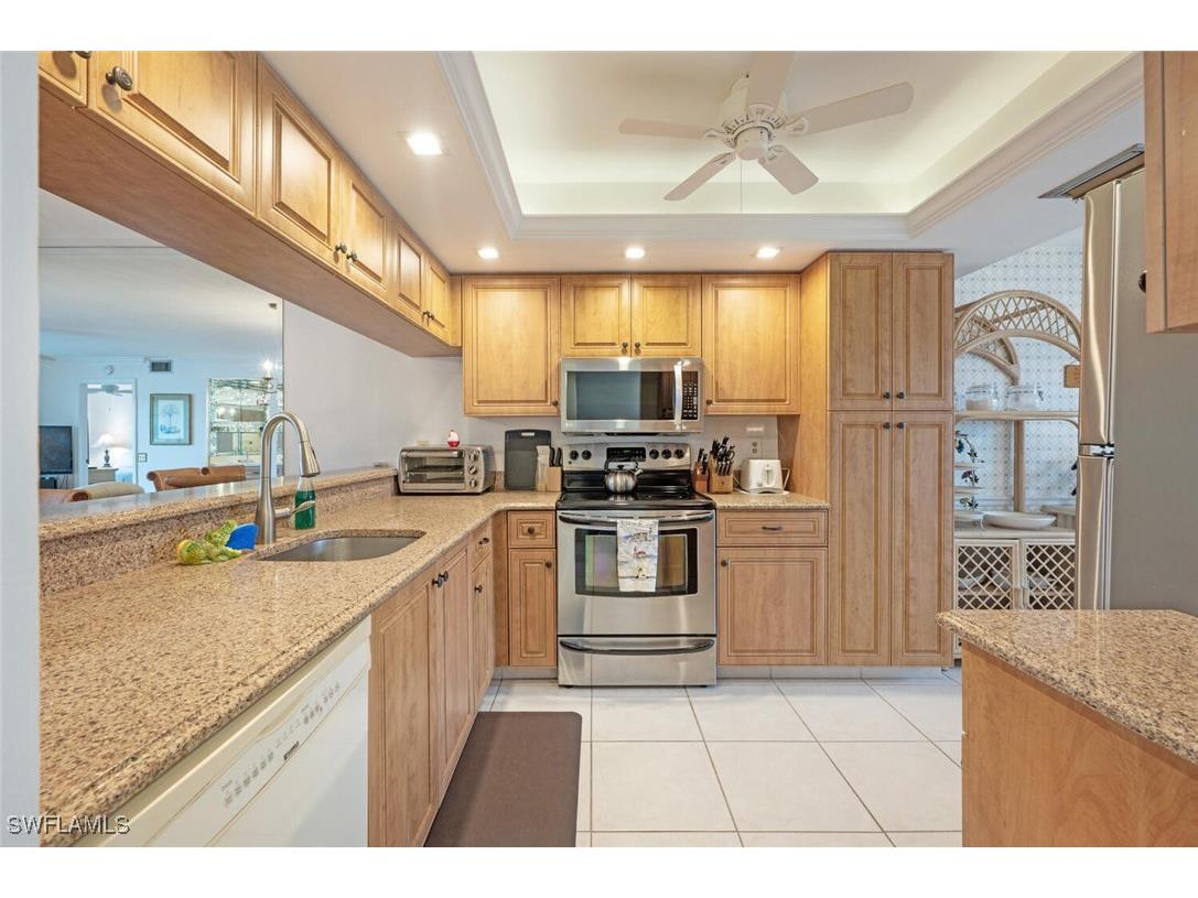 7300 Coventry Court #606 Naples FL 34104 225073332 image12