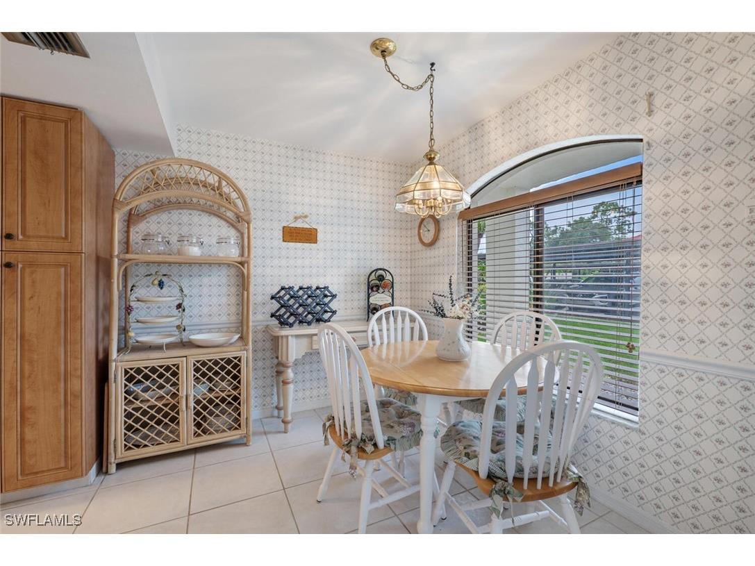 7300 Coventry Court #606 Naples FL 34104 225073332 image16