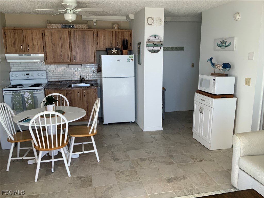 7300 Estero Boulevard #403 Fort Myers Beach FL 33931 2025017915 image10