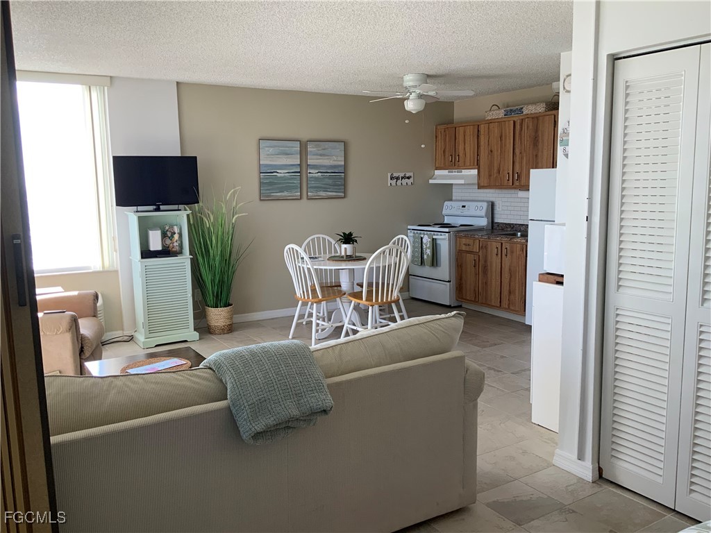 7300 Estero Boulevard #403 Fort Myers Beach FL 33931 2025017915 image12