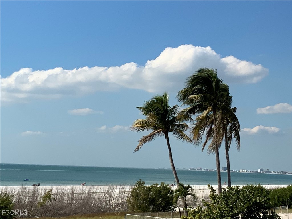 7300 Estero Boulevard #403 Fort Myers Beach FL 33931 2025017915 image4