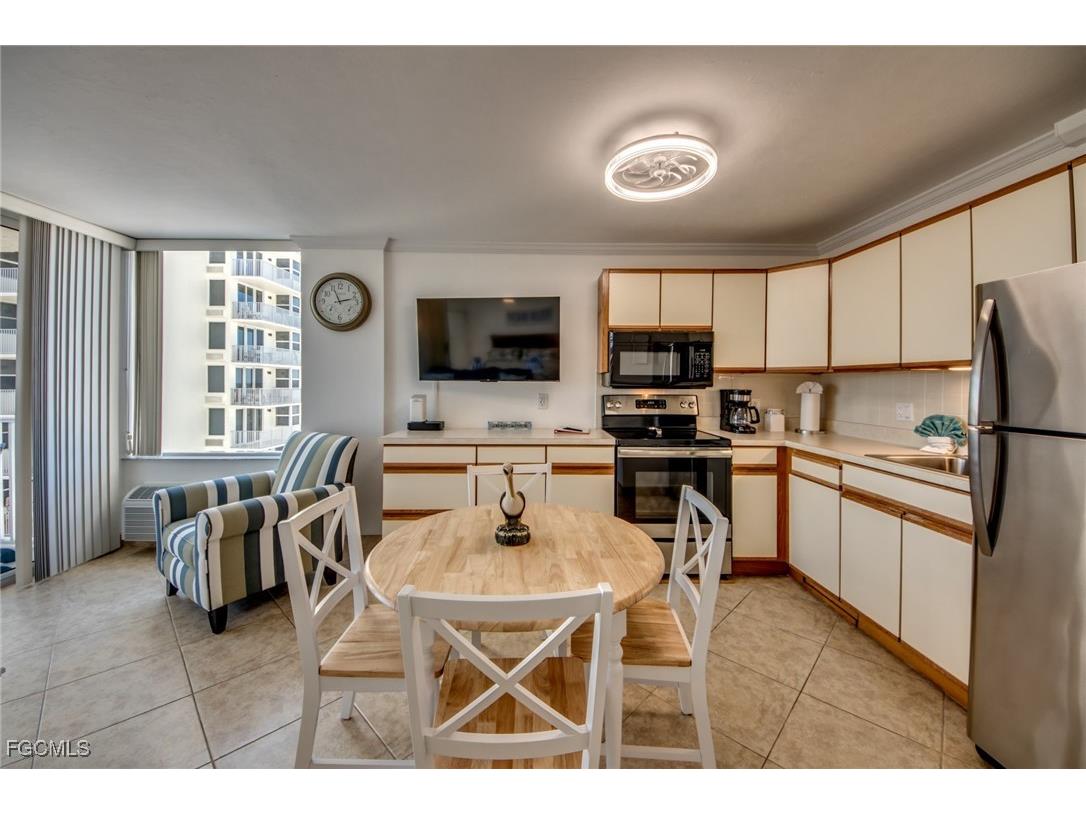 7300 Estero Boulevard #503 Fort Myers Beach FL 33931 2025020330 image10