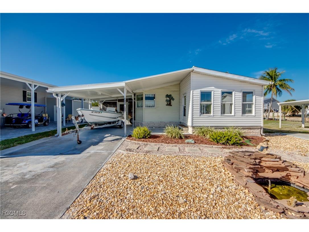 7306 Cobiac Drive Saint James City FL 33956 2025023236 image1
