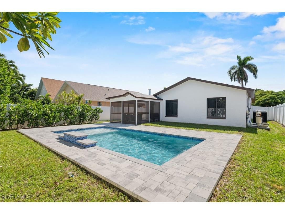 731 102nd Avenue N Naples FL 34108 225075679 image18