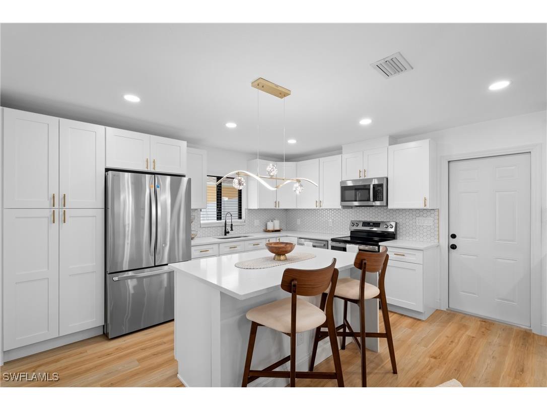 731 102nd Avenue N Naples FL 34108 225075679 image6