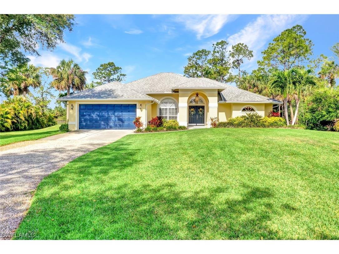 731 25th Street SW Naples FL 34117 223028833 image1