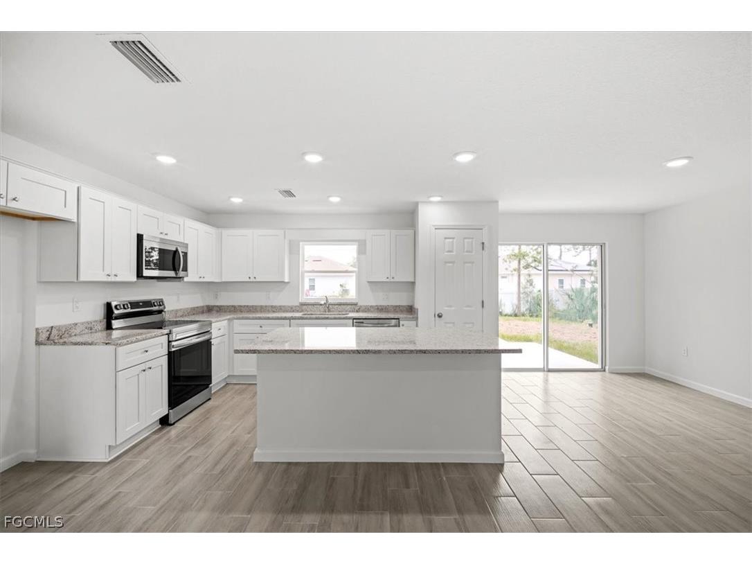 731 Anaconda Avenue S Lehigh Acres FL 33974 2026011259 image11