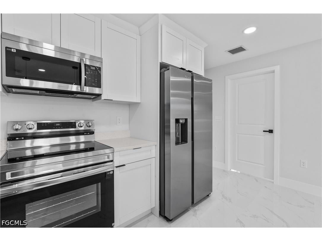 731 Camilla Street E Lehigh Acres FL 33974 2026026111 image11