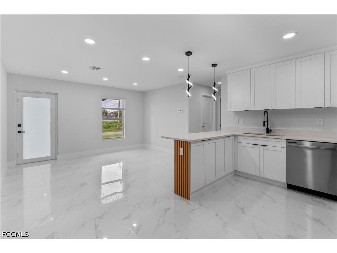 731 Camilla Street E Lehigh Acres FL 33974 2026026111 image12