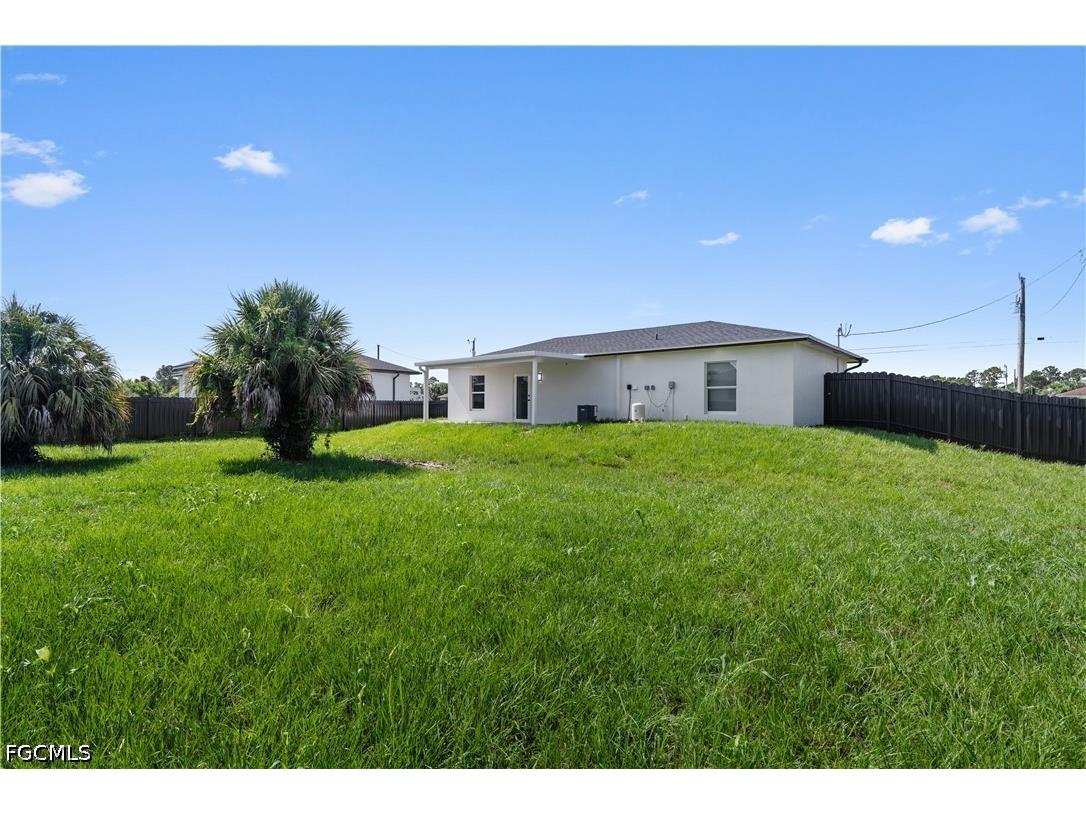 731 Camilla Street E Lehigh Acres FL 33974 2026026111 image28