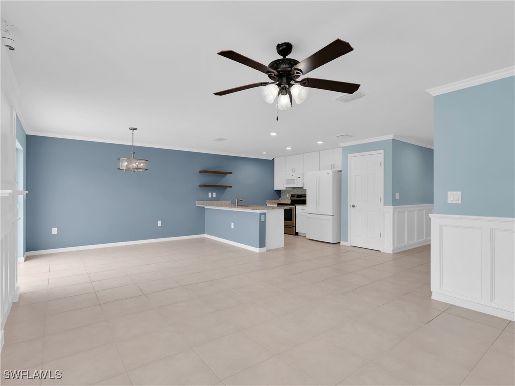 731 Hadley Place W Naples FL 34104 225083974 image1