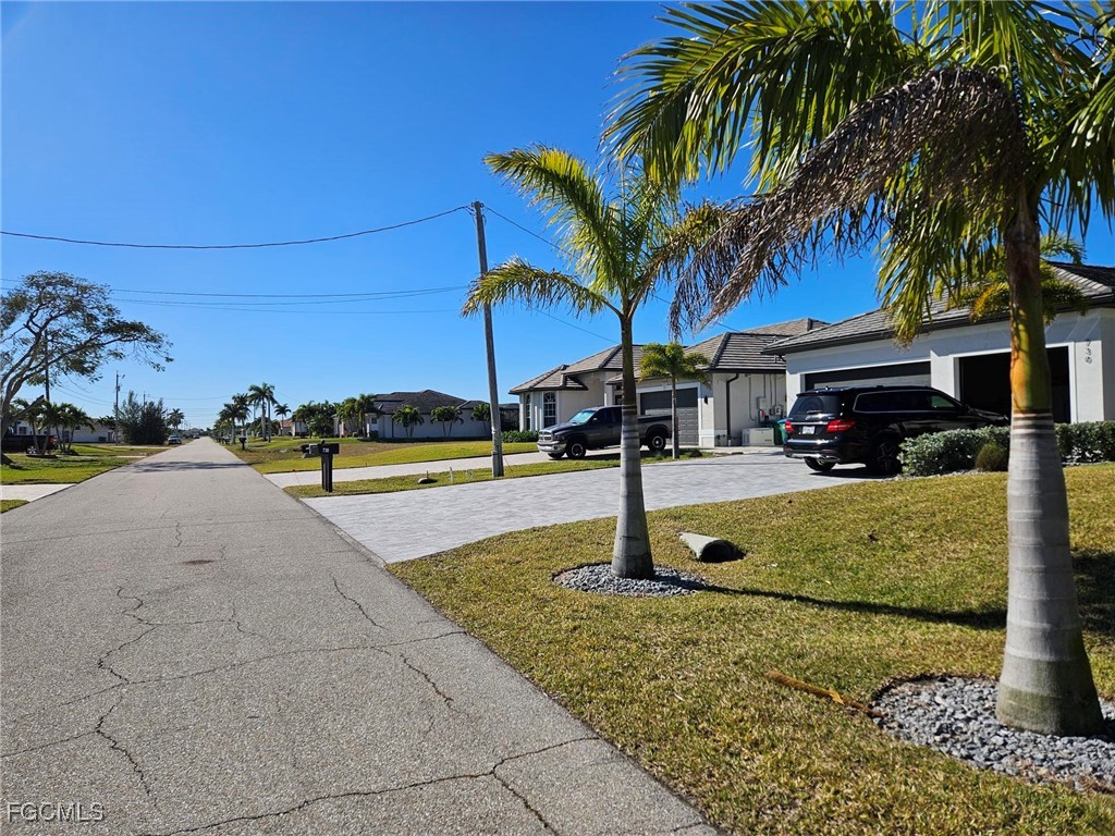 731 NW 38th Place Cape Coral FL 33993 2026005394 image2