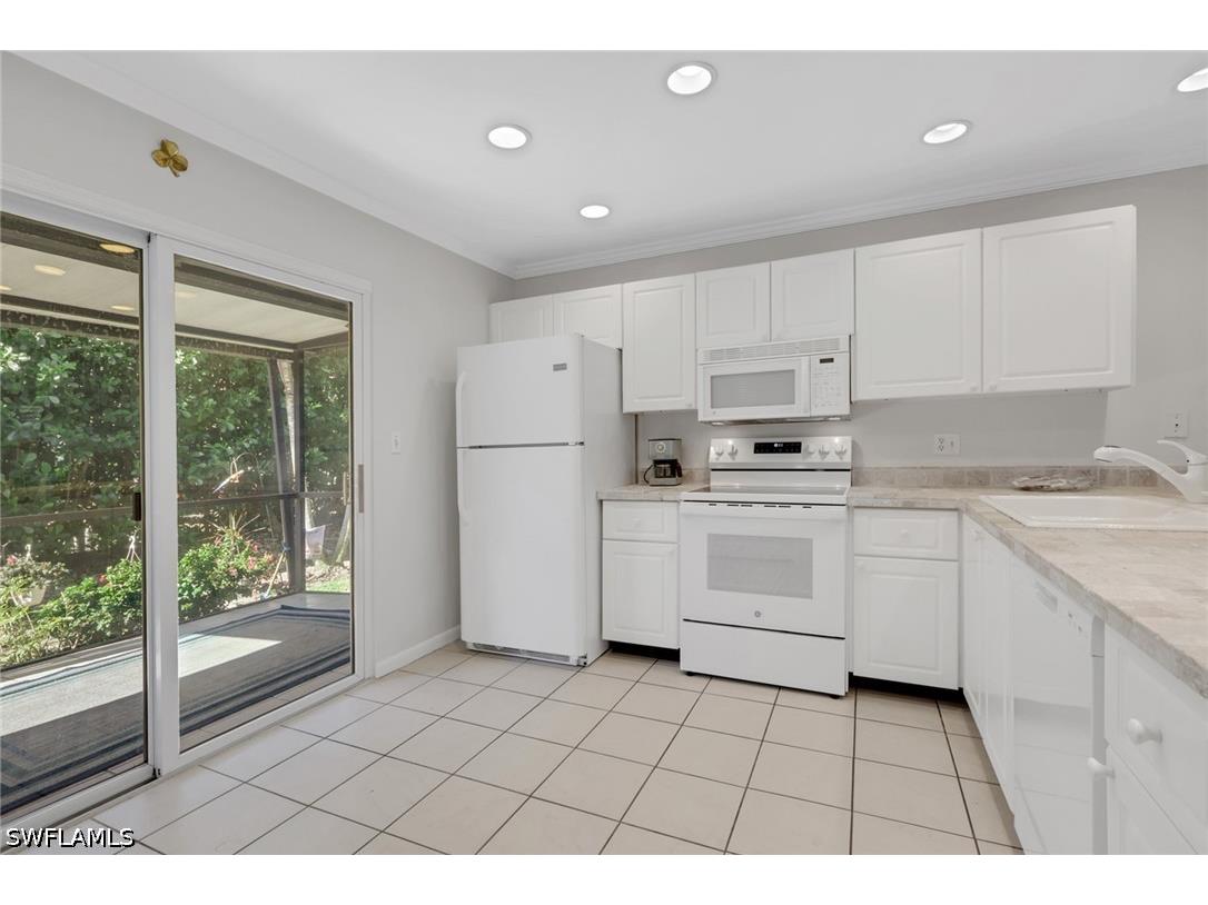 731 W Elkcam Circle #B113 Marco Island FL 34145 226013826 image14