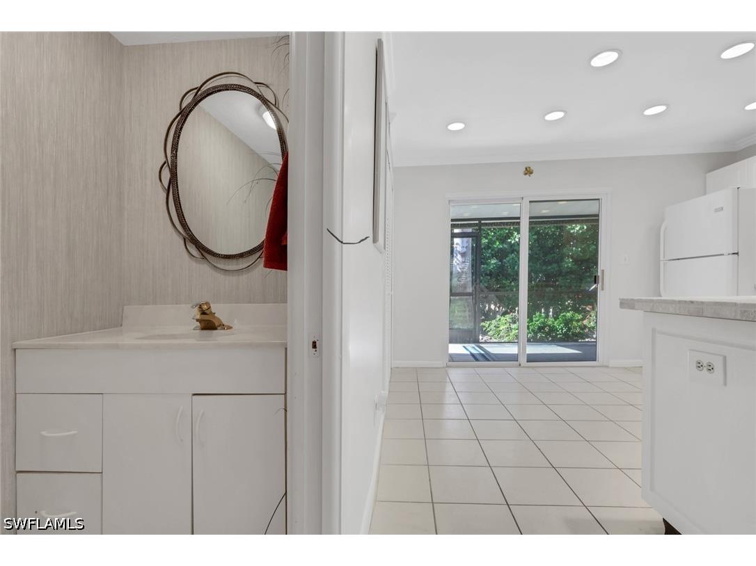 731 W Elkcam Circle #B113 Marco Island FL 34145 226013826 image16