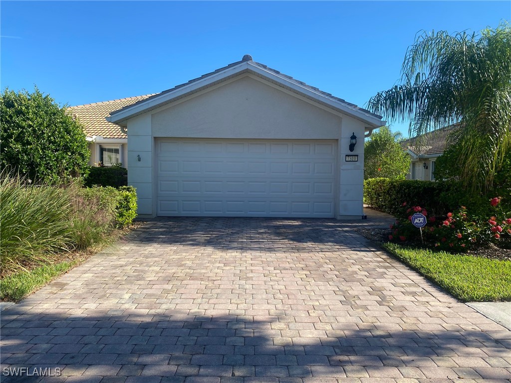 7310 Salerno Court Naples FL 34114 226005630 image1