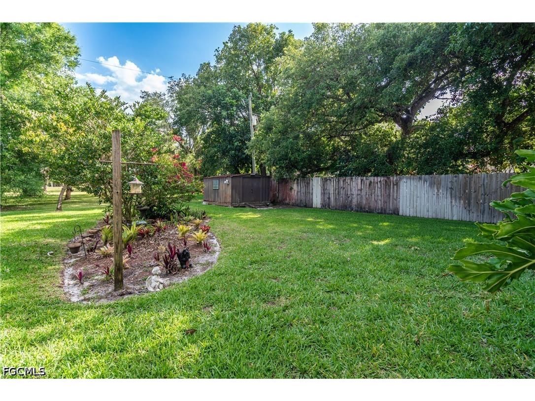 7314 Sean Lane North Fort Myers FL 33917 2026014854 image36