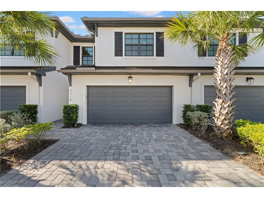 7316 Rockefeller Drive Naples FL 34119 225028898 image1