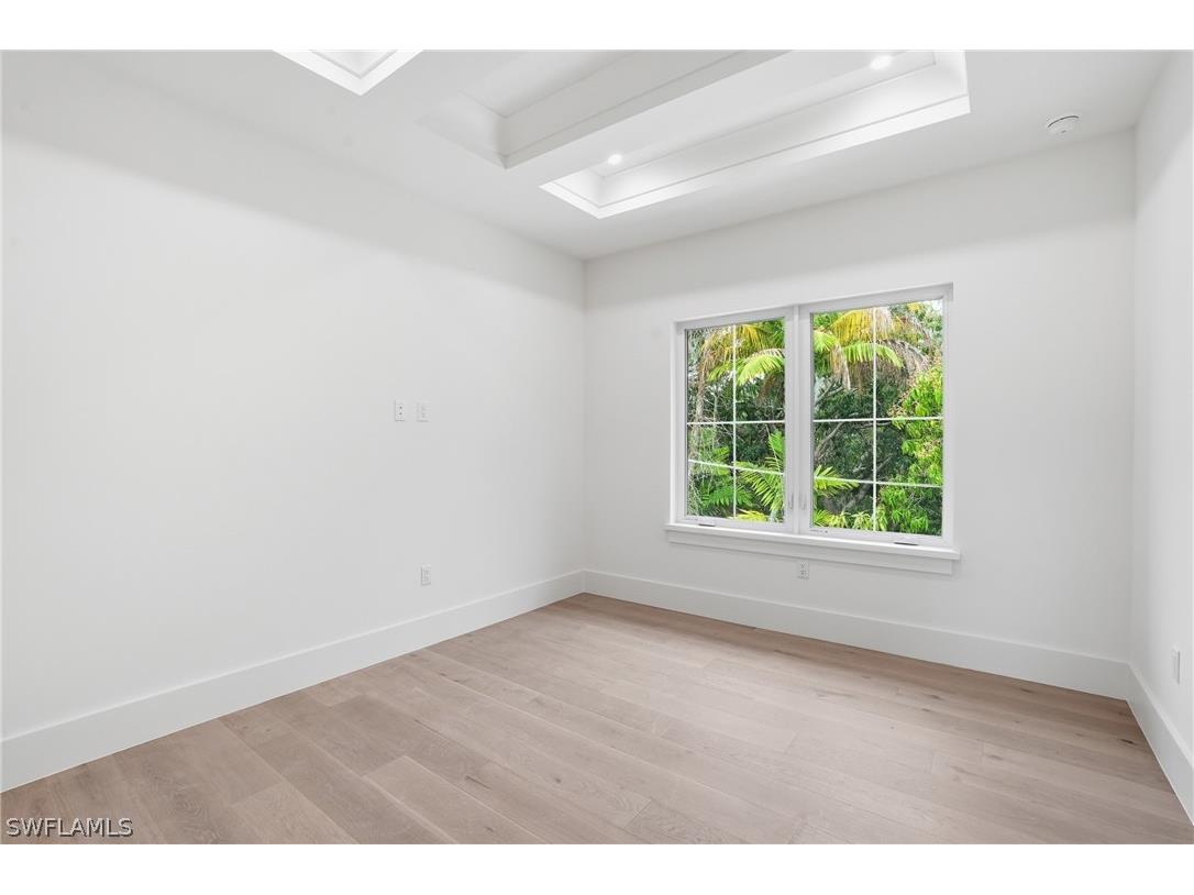 732 12th Street N Naples FL 34102 226010314 image13