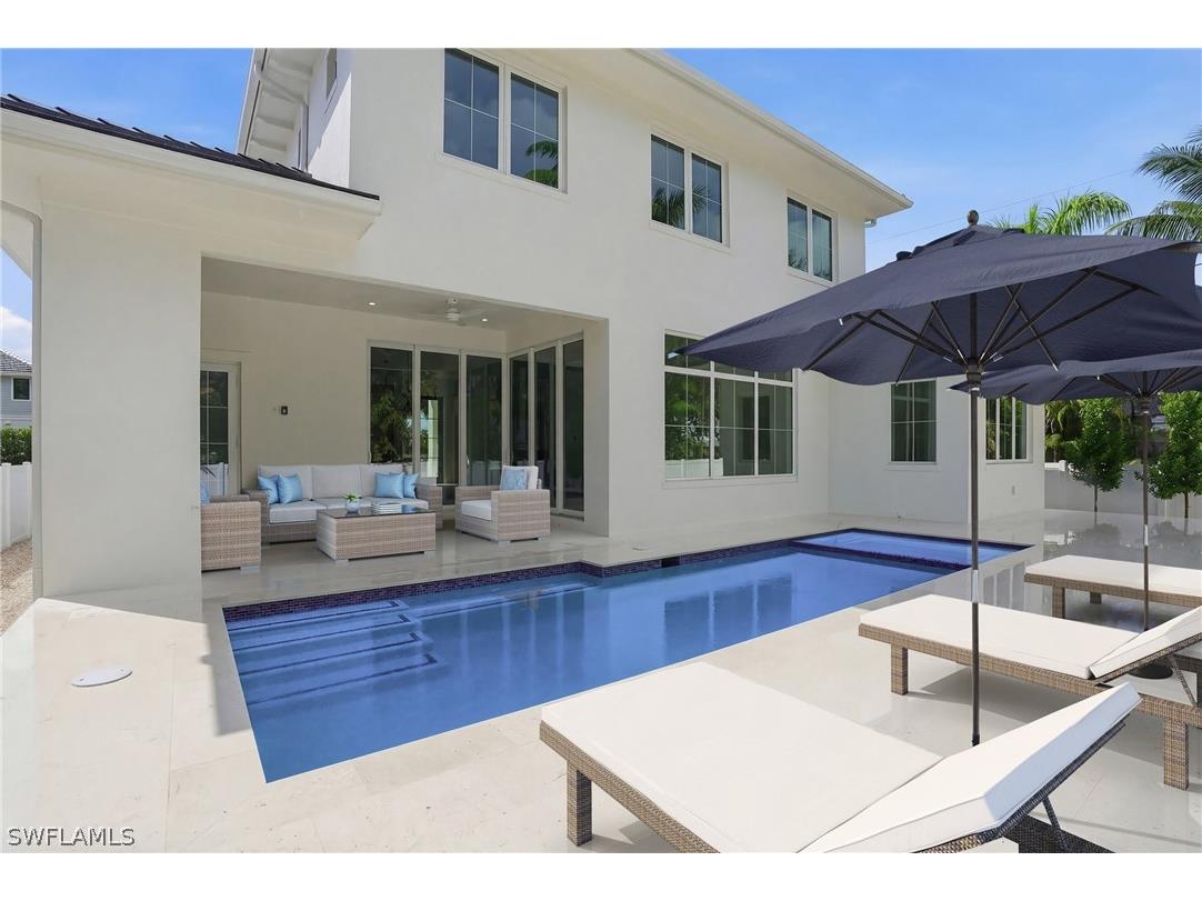 732 12th Street N Naples FL 34102 226010314 image15