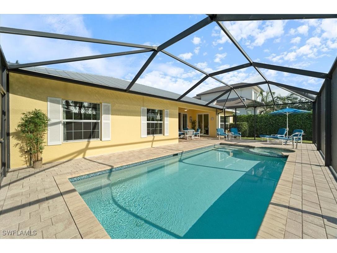 732 7th Avenue N Naples FL 34102 225080665 image2