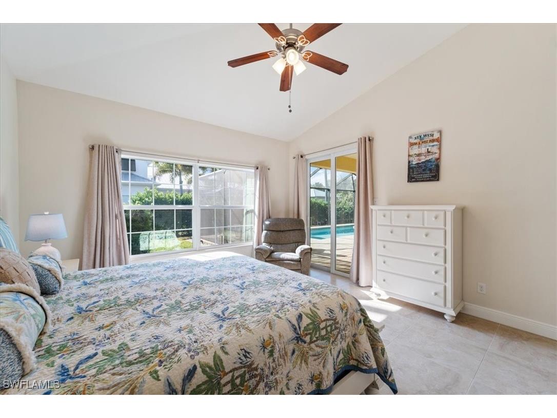 732 7th Avenue N Naples FL 34102 225080665 image20