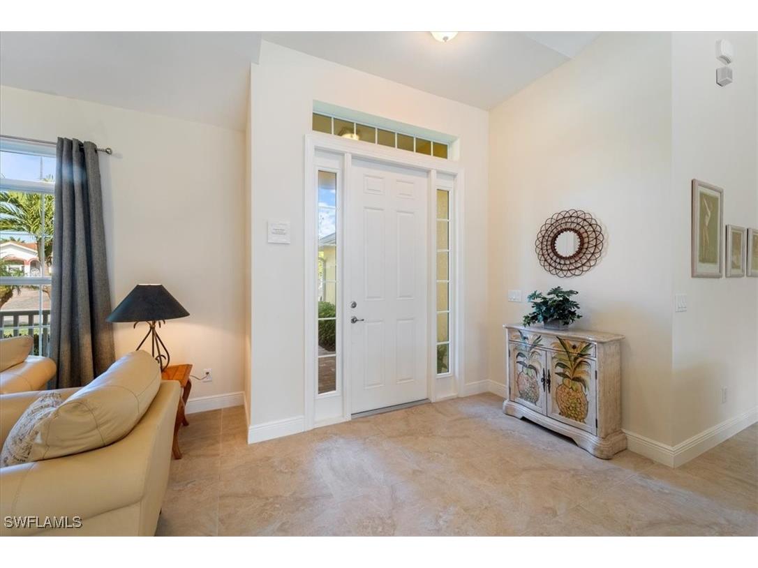 732 7th Avenue N Naples FL 34102 225080665 image9