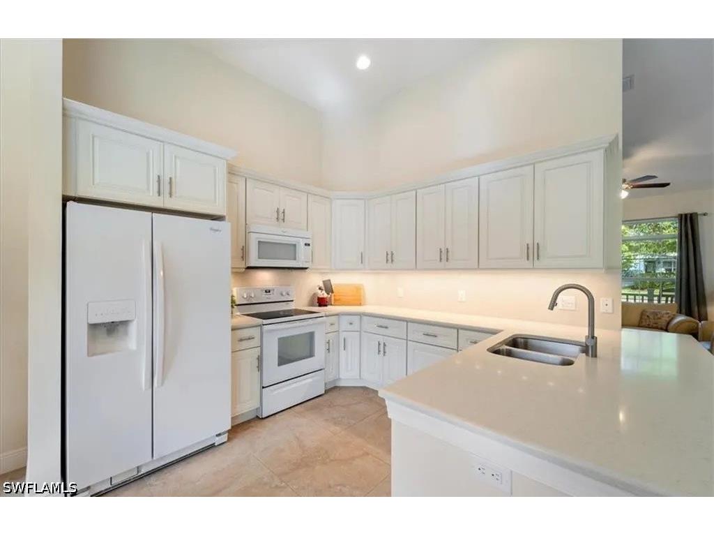 732 7th Avenue N Naples FL 34102 226021095 image3