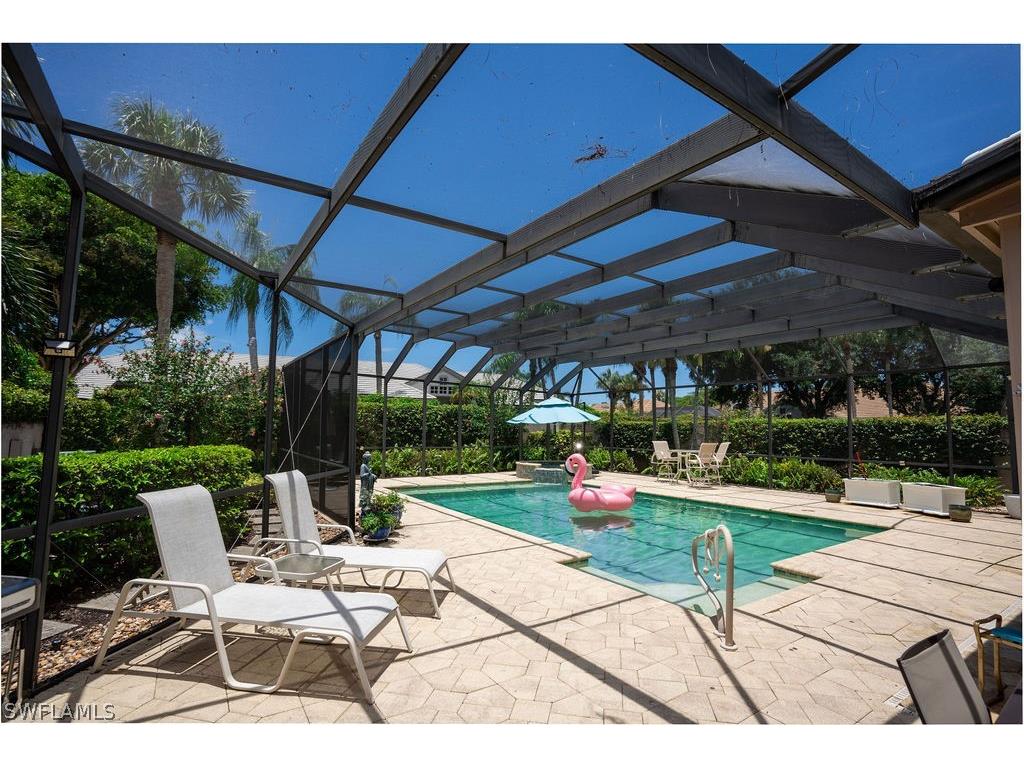 732 Courtside Drive Naples FL 34105 224054825 image1