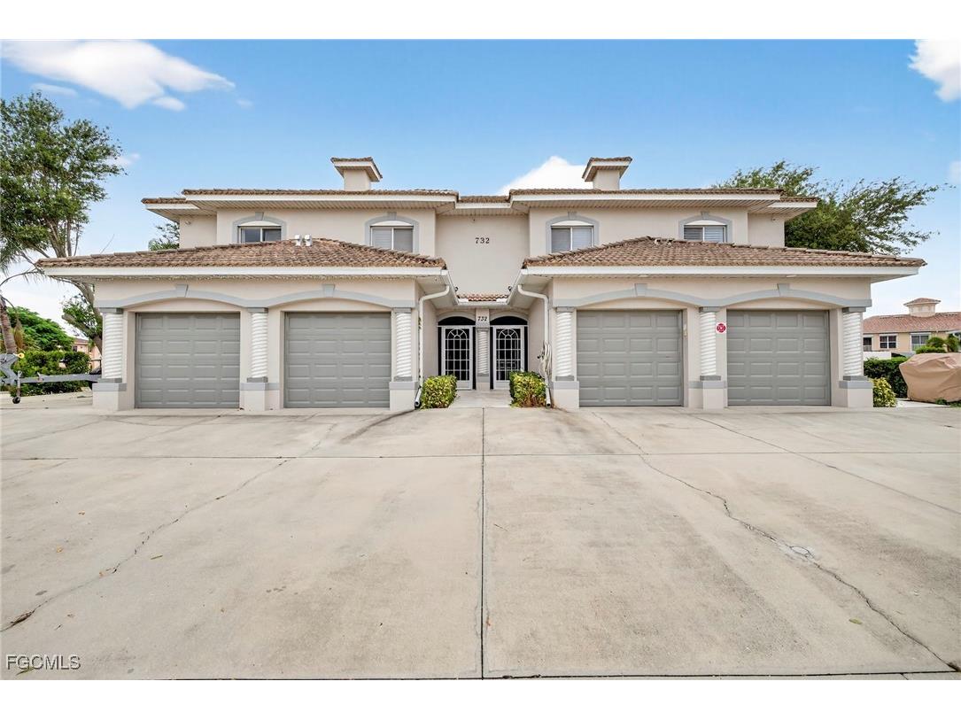 732 Victoria Drive #2 Cape Coral FL 33904 2025014409 image1
