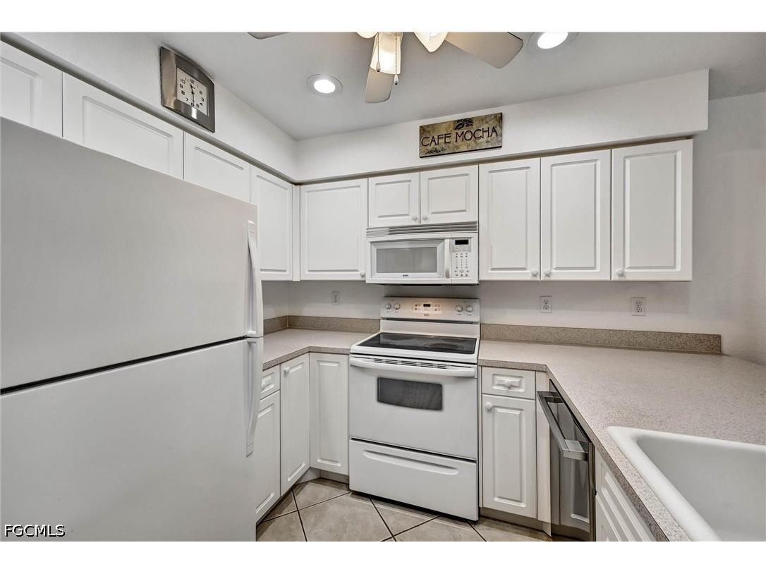 732 Victoria Drive #4 Cape Coral FL 33904 2026021366 image15