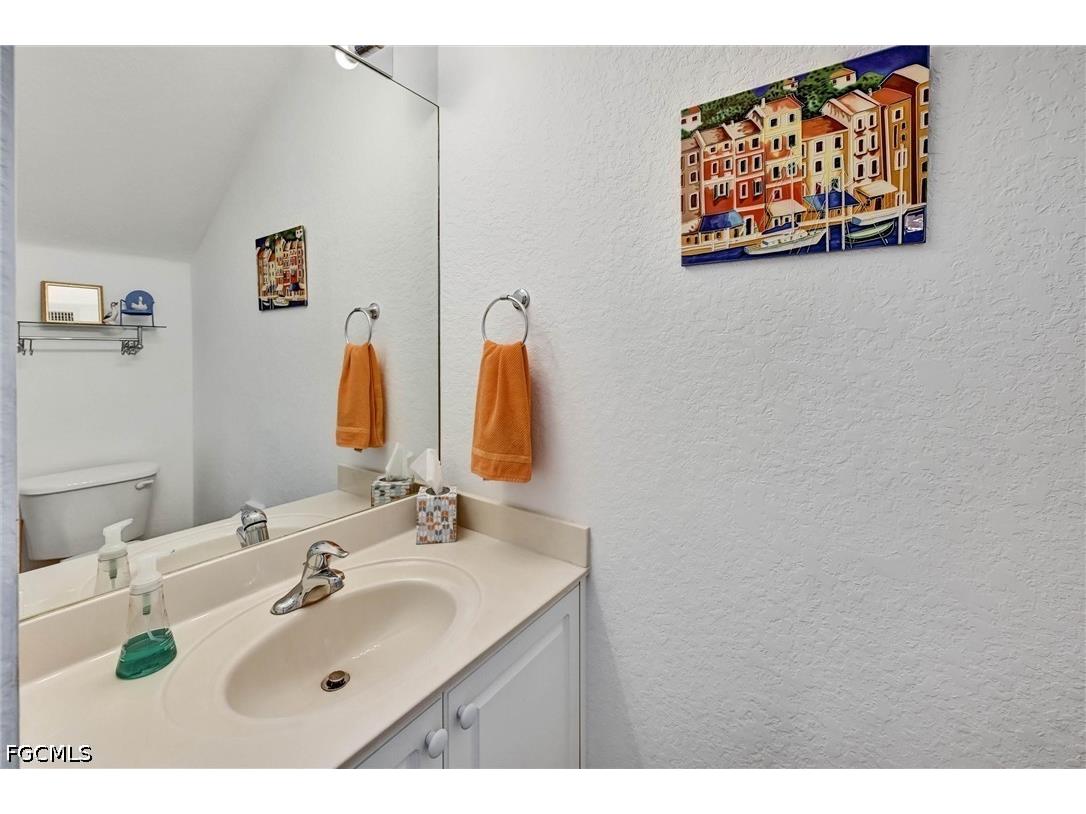 732 Victoria Drive #4 Cape Coral FL 33904 2026021366 image21