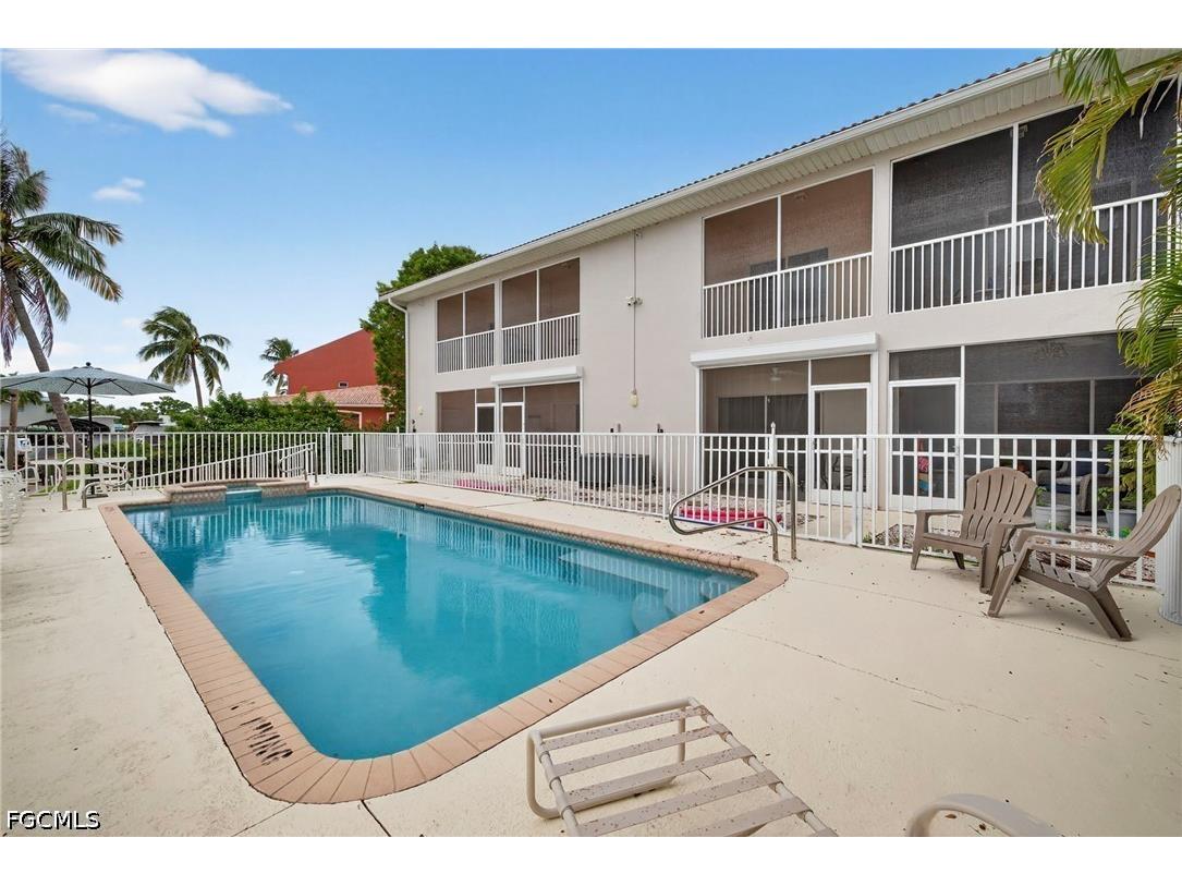732 Victoria Drive #4 Cape Coral FL 33904 2026021366 image5