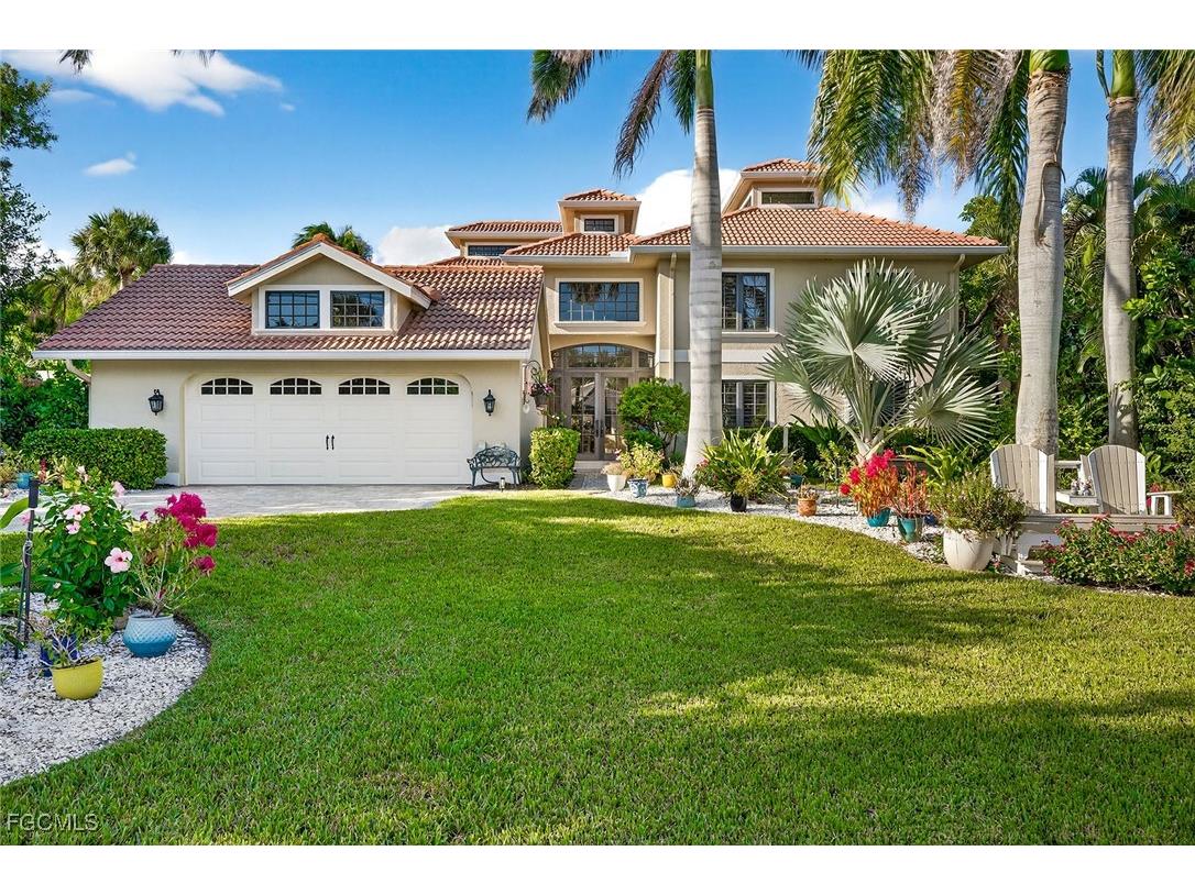 732 Windlass Way Sanibel FL 33957 2025016277 image1