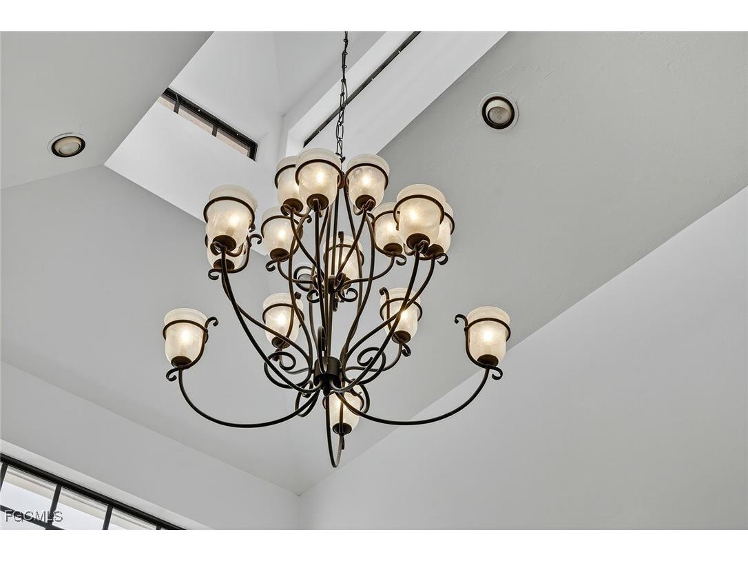 732 Windlass Way Sanibel FL 33957 2025016277 image10