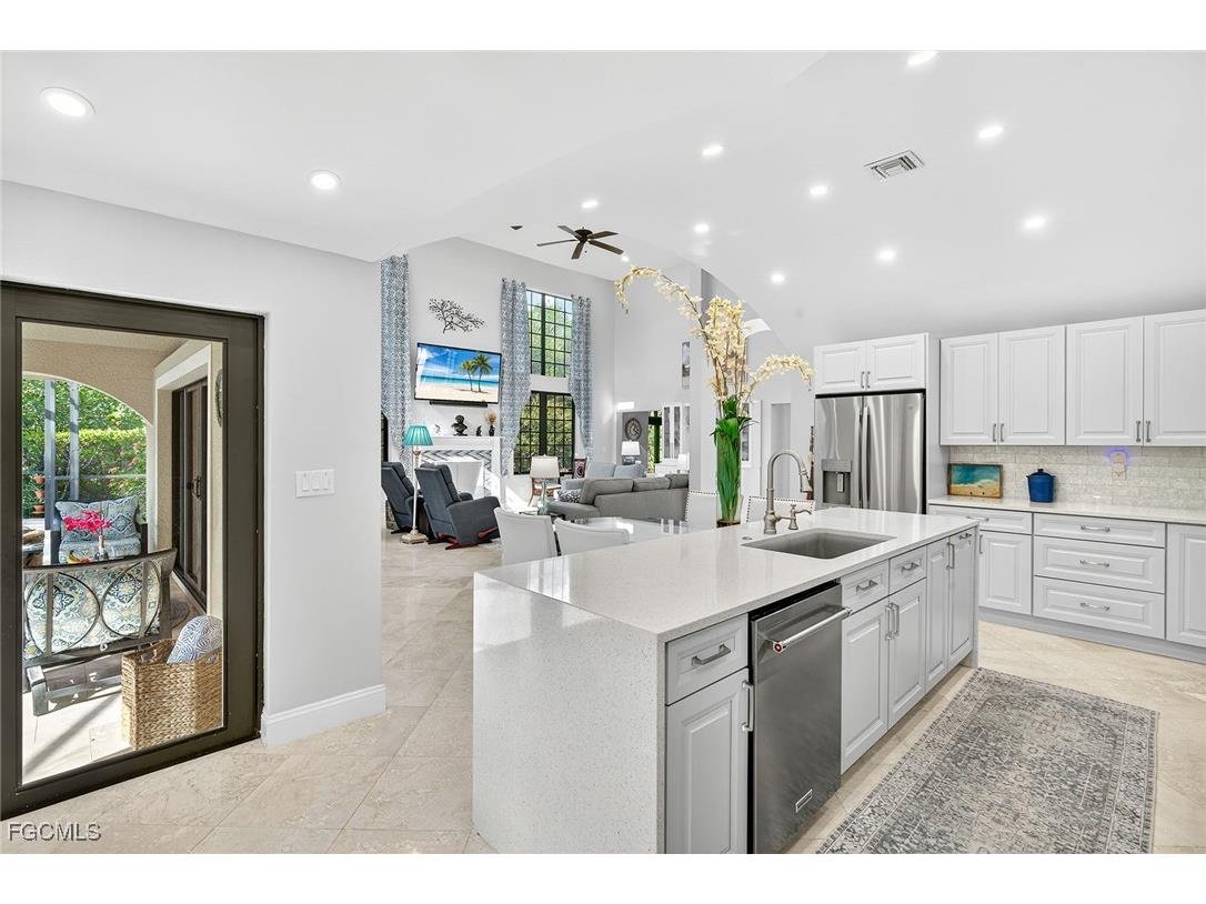 732 Windlass Way Sanibel FL 33957 2025016277 image16