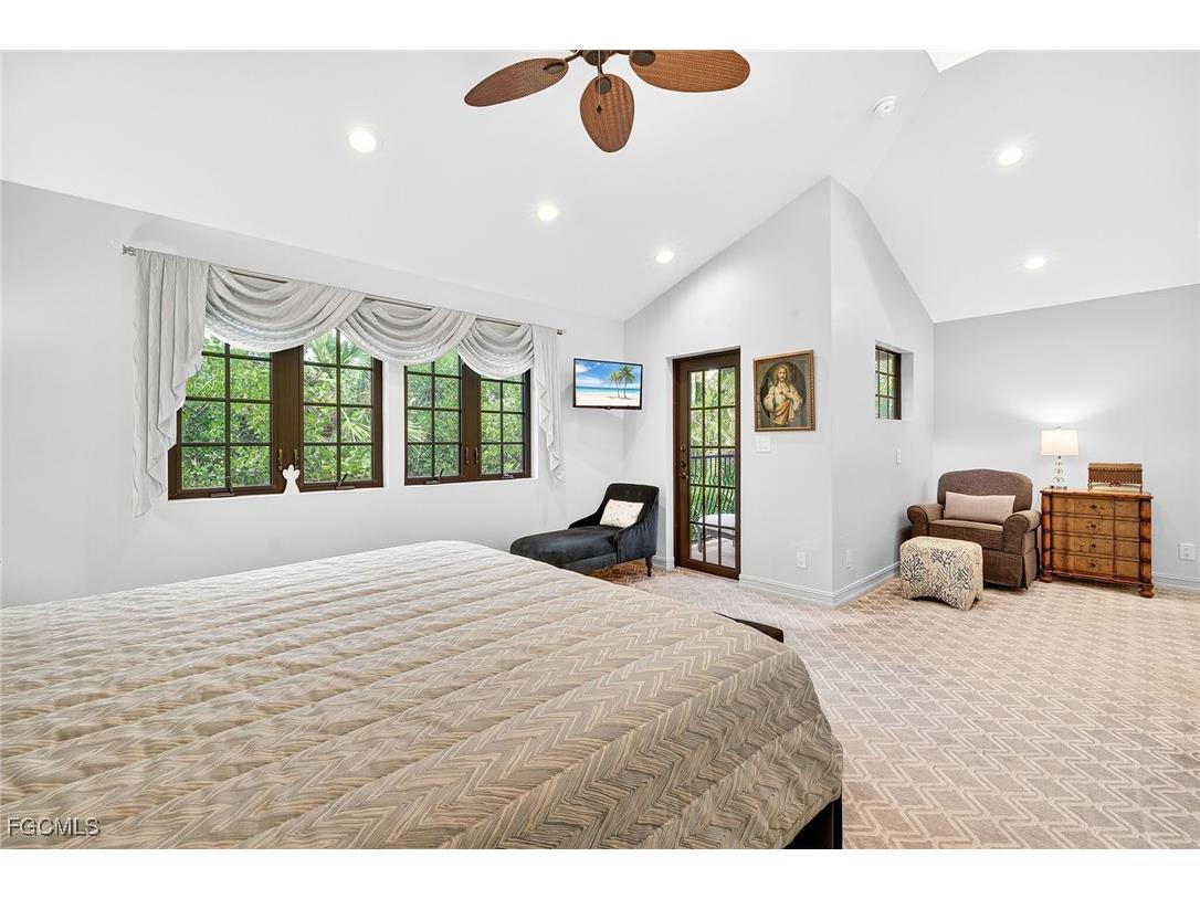 732 Windlass Way Sanibel FL 33957 2025016277 image21