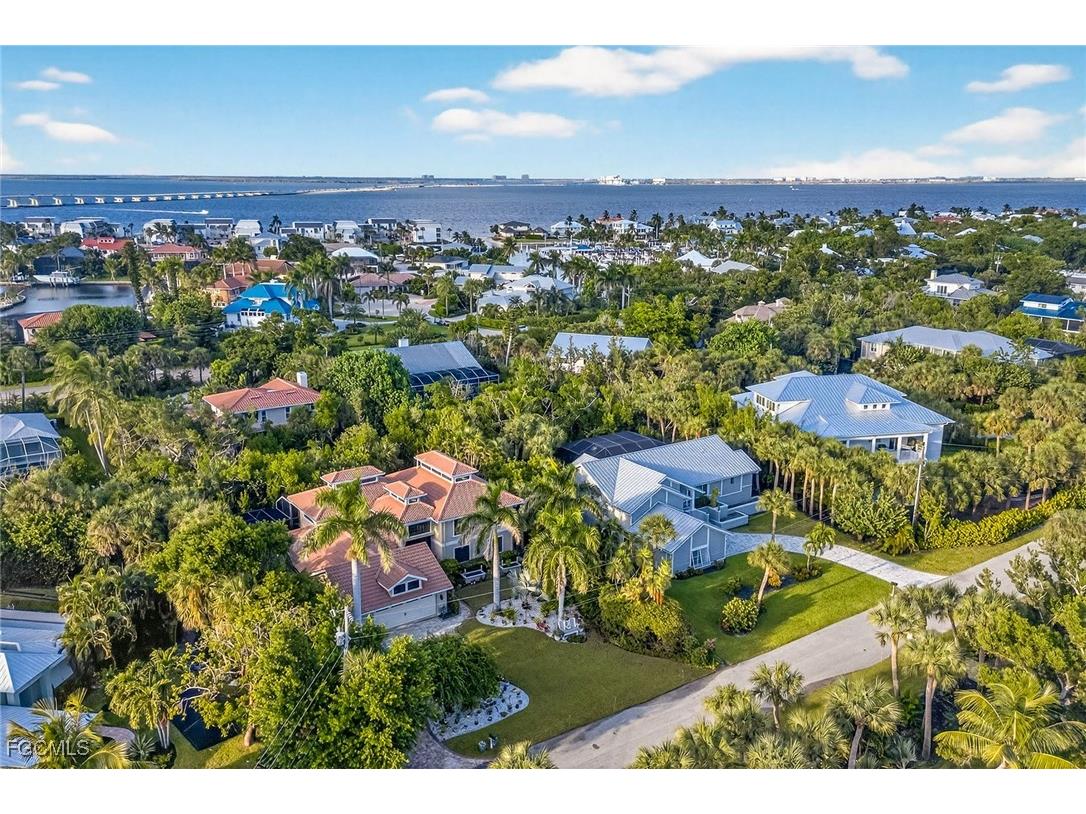 732 Windlass Way Sanibel FL 33957 2025016277 image49